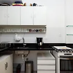 Apartamento Em Ipanema A 350M Da Praia | Bt 82/108